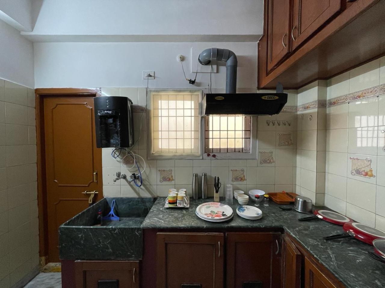 Servostay 5 Fully Furnished 2 Bhk Flats In Mvp Colony, Vizag Visakhapatnam Buitenkant foto
